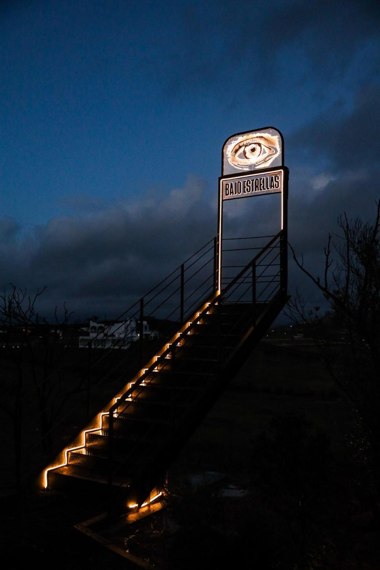 Bajo Estrellas Hotel Contemporaneo Валье-де-Гуадалупе Экстерьер фото